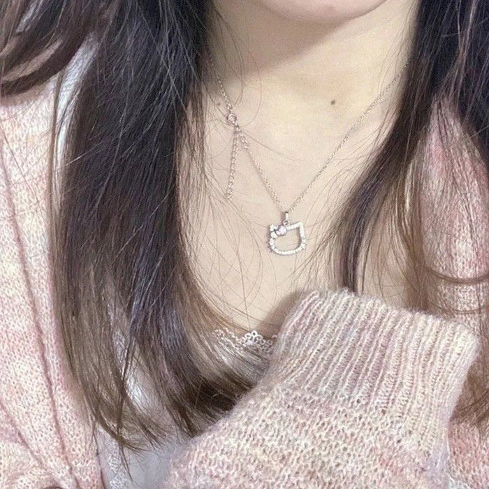 قلادة هيلوكيتي ྀི🎀